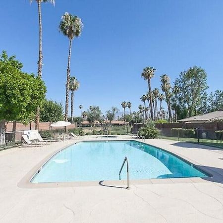 Private Country Club Condo On Awesome Golf Course! Palm Desert Dış mekan fotoğraf