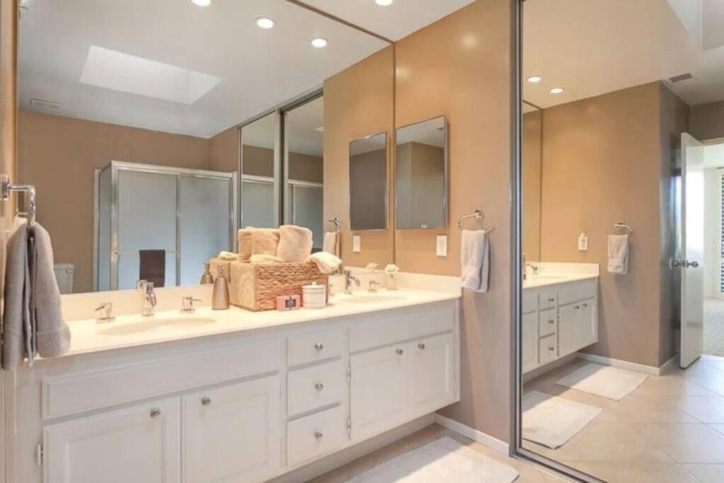 Private Country Club Condo On Awesome Golf Course! Palm Desert Dış mekan fotoğraf